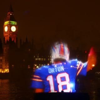 FLOATING WATER PROJECTION SCREEN ON RIVER THAMES, LONDON FOR THE NFL