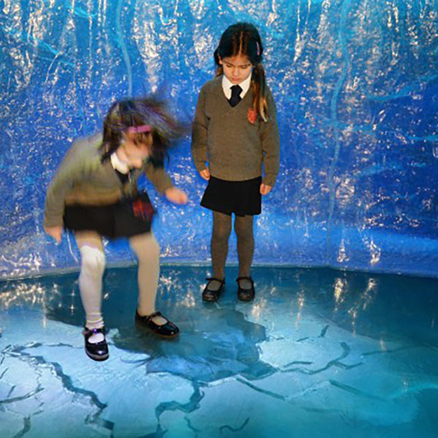 LCI - Frozen Planet - Interactive Floor