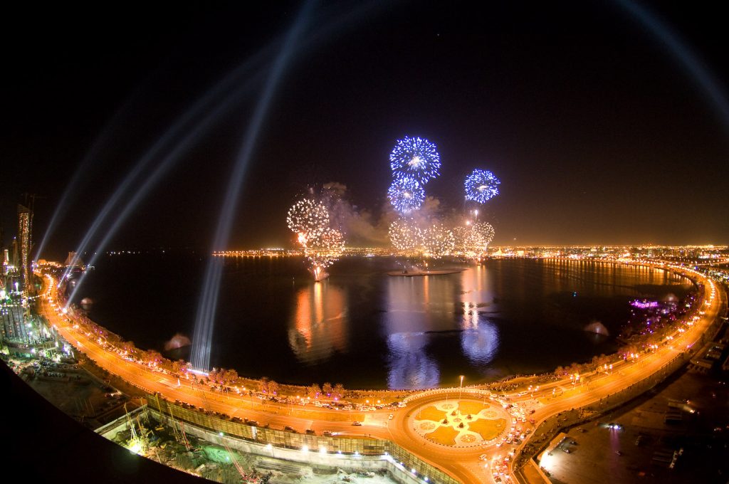 LCI - Qatar National Day _Water Screens, building projection, searchlights event production